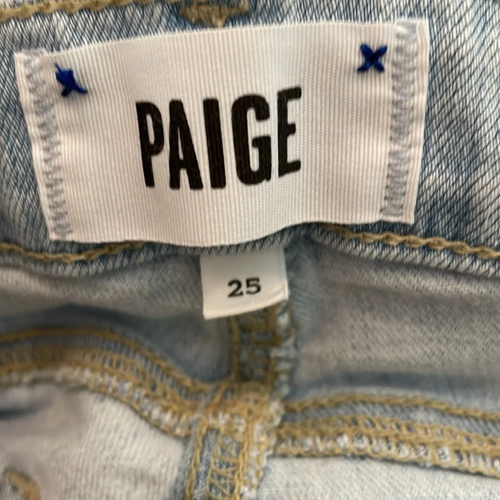 Paige Naomi embellished jeans Verdugo Ultra Sunny size 25